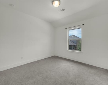 2717 Garden Gate Lane - Photo Thumbnail 25