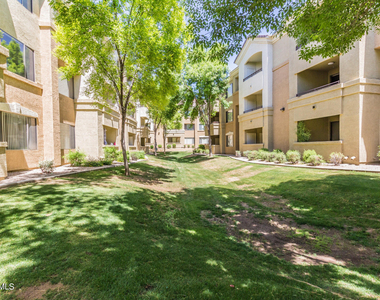 18416 N Cave Creek Road - Photo Thumbnail 22
