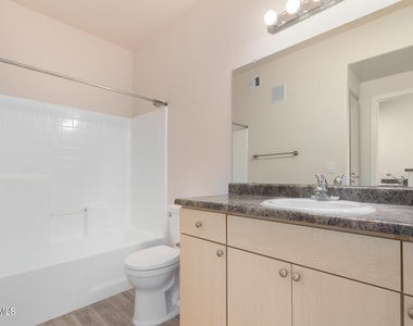 18416 N Cave Creek Road - Photo Thumbnail 17