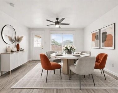 1417 Stillmeadow Drive - Photo Thumbnail 6