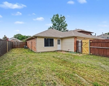 1417 Stillmeadow Drive - Photo Thumbnail 19