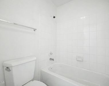 4432 E Meadow Drive - Photo Thumbnail 30