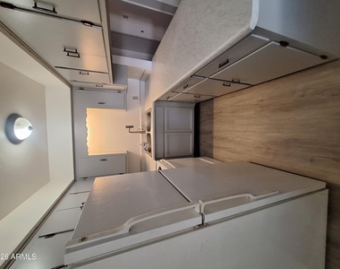 36 W Pasadena Avenue - Photo Thumbnail 5