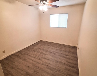 36 W Pasadena Avenue - Photo Thumbnail 9