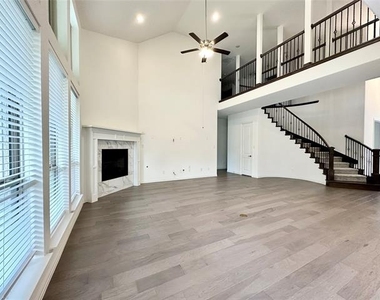 2821 Adon Springs Lane - Photo Thumbnail 7