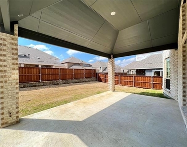 2821 Adon Springs Lane - Photo Thumbnail 34