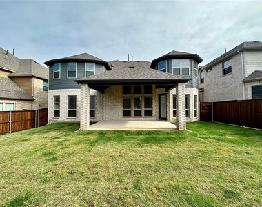 2821 Adon Springs Lane - Photo Thumbnail 38