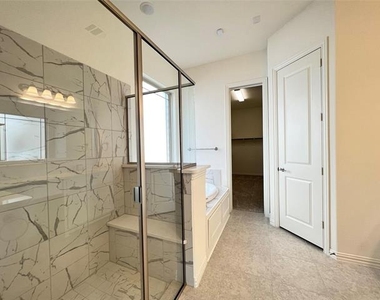 2821 Adon Springs Lane - Photo Thumbnail 20