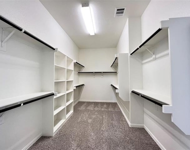 2821 Adon Springs Lane - Photo Thumbnail 21