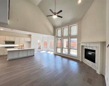 2821 Adon Springs Lane - Photo Thumbnail 6