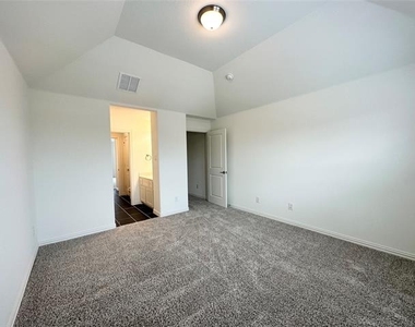 2821 Adon Springs Lane - Photo Thumbnail 32