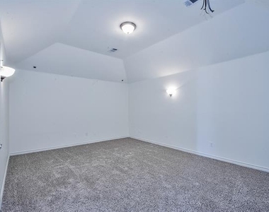5997 Coral Ridge Court - Photo Thumbnail 28