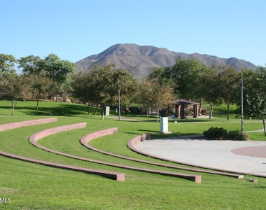 3640 W Muirfield Court - Photo Thumbnail 41