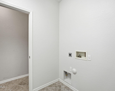 3640 W Muirfield Court - Photo Thumbnail 30
