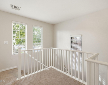 3640 W Muirfield Court - Photo Thumbnail 18