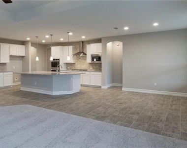14946 Rosario Road - Photo Thumbnail 9