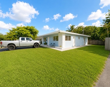 824 Ne 16th Street - Photo Thumbnail 18