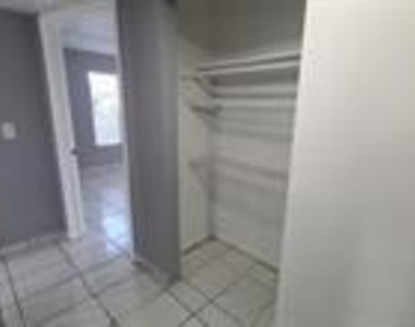 2800 Nw 56th Avenue - Photo Thumbnail 10