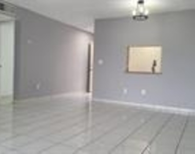 2800 Nw 56th Avenue - Photo Thumbnail 3