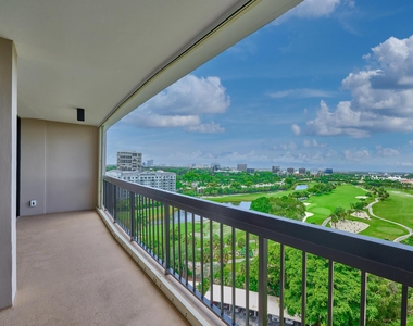 2425 Presidential Way - Photo Thumbnail 22