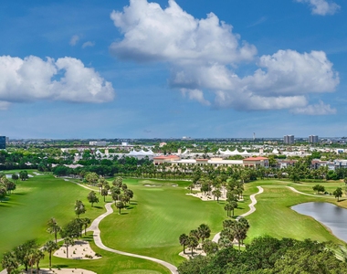 2425 Presidential Way - Photo Thumbnail 19