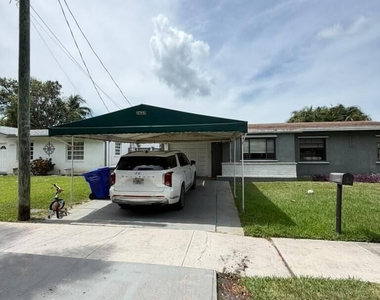 2635 Liberty Street - Photo Thumbnail 2