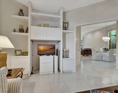 4528 Barclay Fair Way - Photo Thumbnail 20