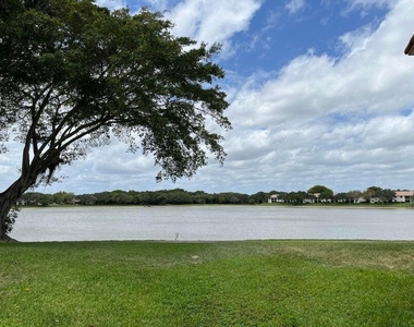 315 Palmwood Place - Photo Thumbnail 16