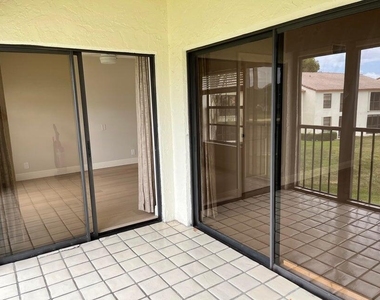 315 Palmwood Place - Photo Thumbnail 15