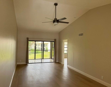 315 Palmwood Place - Photo Thumbnail 1