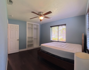 1719 15th Avenue N - Photo Thumbnail 25