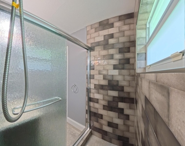 1719 15th Avenue N - Photo Thumbnail 35