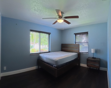 1719 15th Avenue N - Photo Thumbnail 22