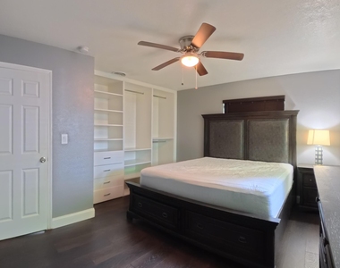 1719 15th Avenue N - Photo Thumbnail 30