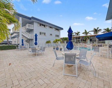 111 Doolen Court - Photo Thumbnail 12