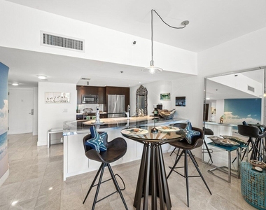 901 E Camino Real - Photo Thumbnail 4