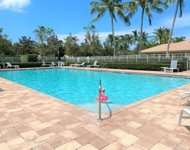 3368 Greenway Drive - Photo Thumbnail 30