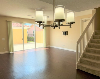 3368 Greenway Drive - Photo Thumbnail 11