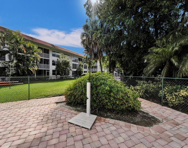 4025 N Federal Highway - Photo Thumbnail 21