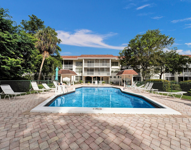 4025 N Federal Highway - Photo Thumbnail 20