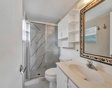 4025 N Federal Highway - Photo Thumbnail 16