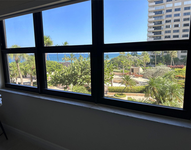 5100 N Ocean Boulevard - Photo Thumbnail 3