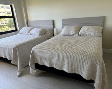 5100 N Ocean Boulevard - Photo Thumbnail 9