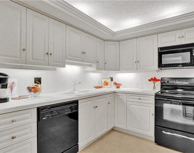 5100 N Ocean Boulevard - Photo Thumbnail 1