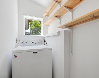 854 Sw 11th Street - Photo Thumbnail 16