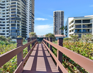 4000 N Ocean Drive - Photo Thumbnail 54