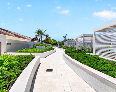4000 N Ocean Drive - Photo Thumbnail 75