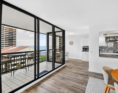 4000 N Ocean Drive - Photo Thumbnail 13