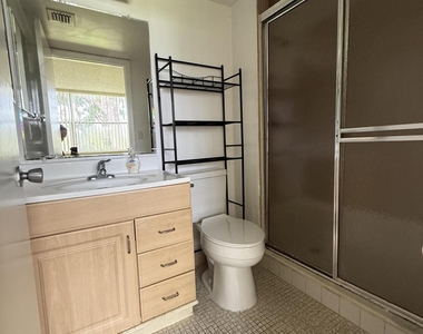7895 Margate Boulevard - Photo Thumbnail 16