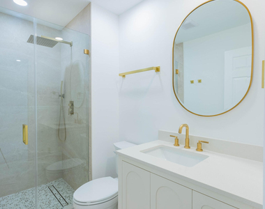 7520 La Paz Boulevard - Photo Thumbnail 35